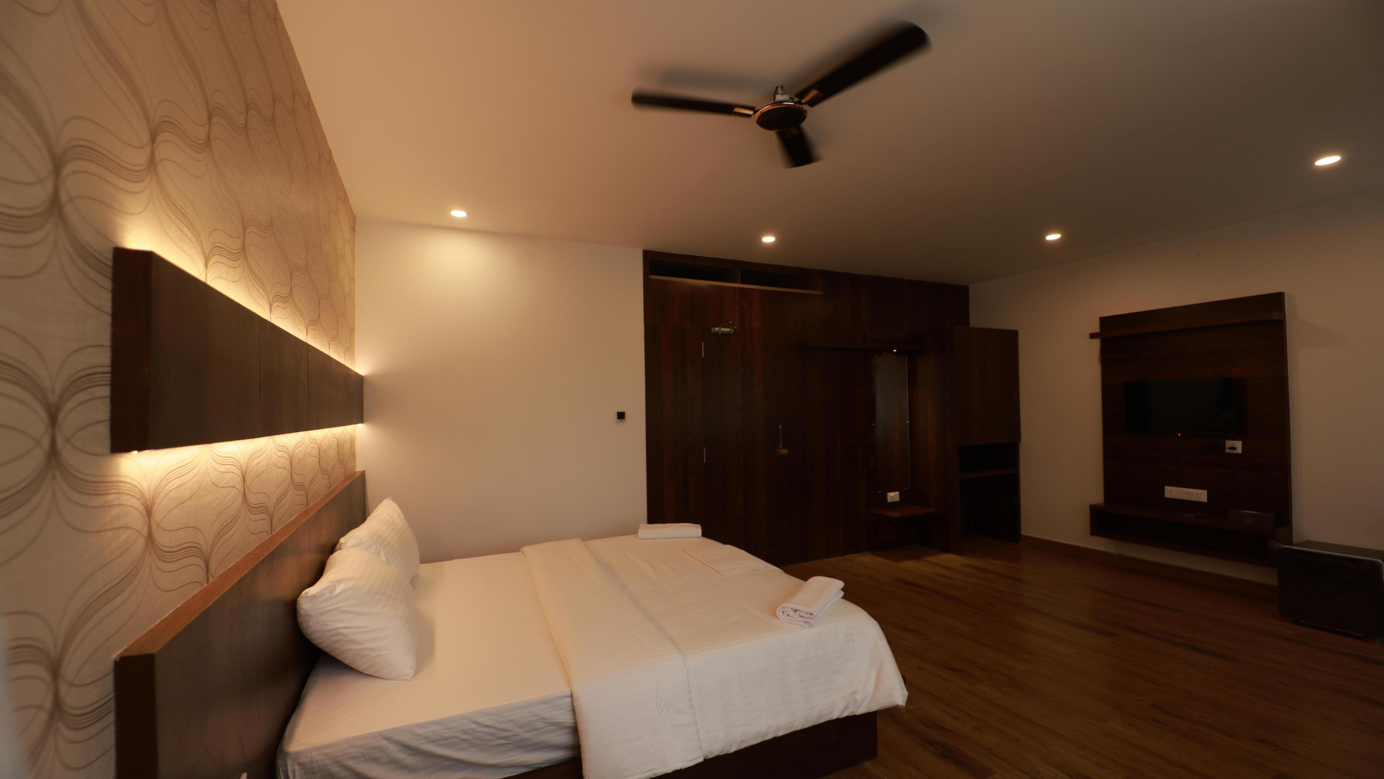Hotel Dwaraka - Tap to explore photos
