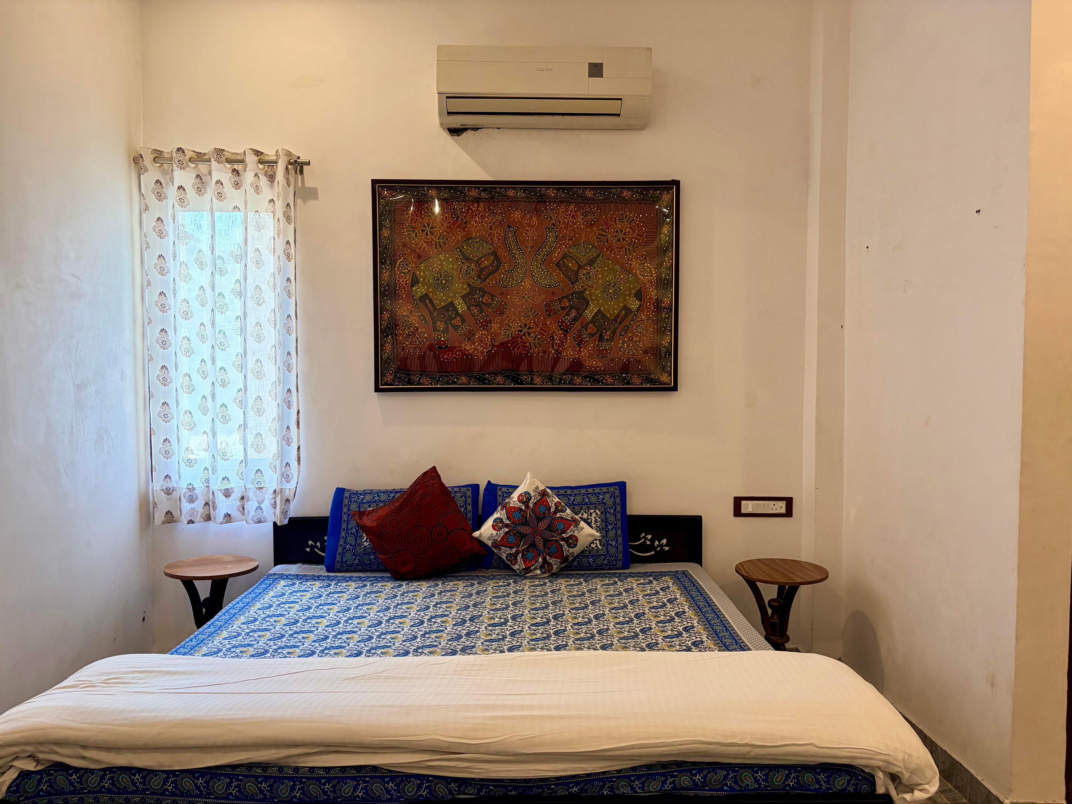 Bhanwar Villa Homestay - Tap to explore photos
