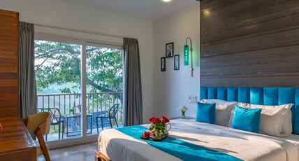 Respira Villaas Room Type - Deluxe Room with Balcony