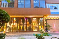 THE MANTRA - A LUXURY BOUTIQUE HOTEL