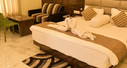 Elite Beach Resort Room Type - Premium Deluxe Sea View with Private Balcony