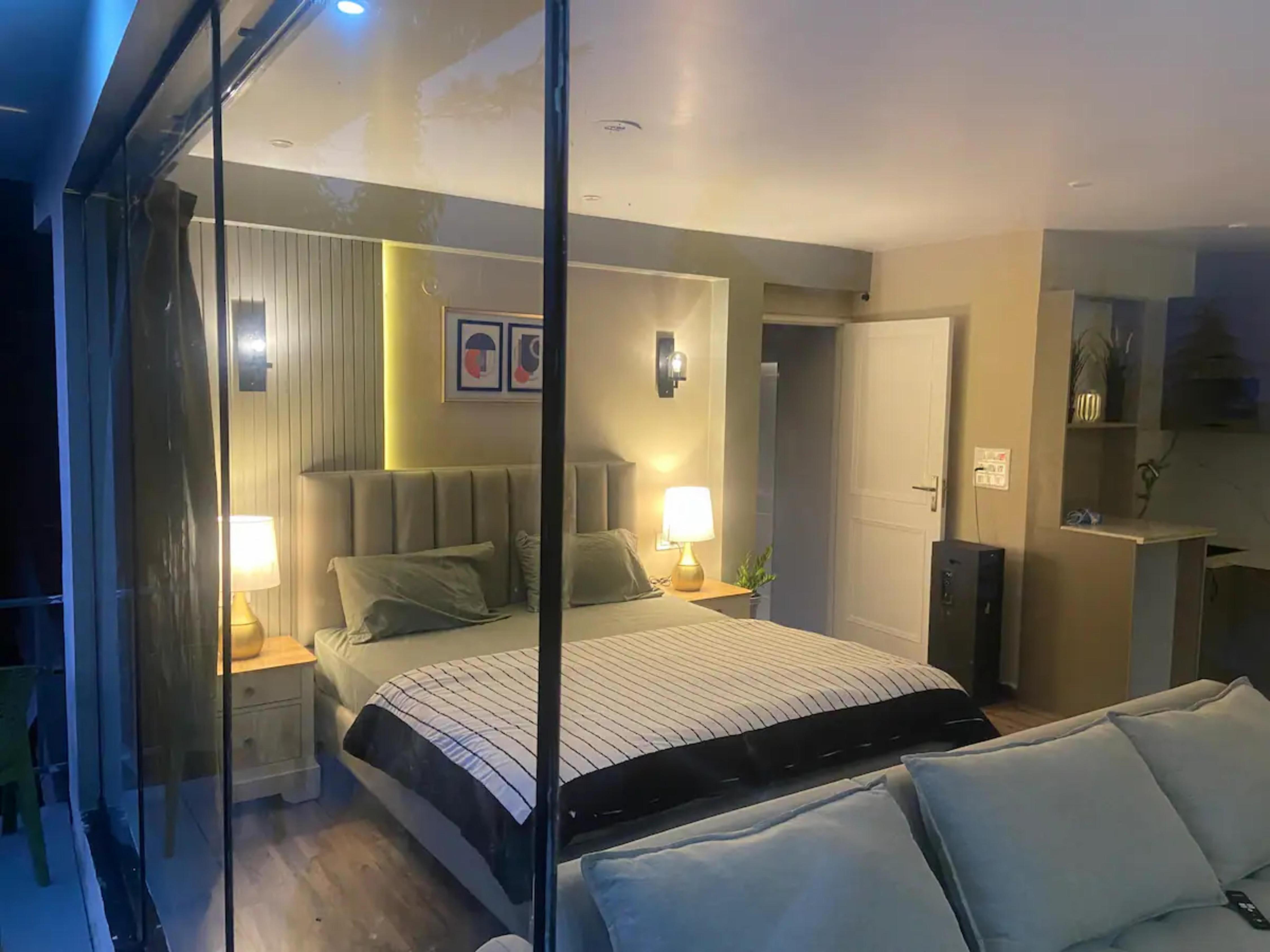 Glamping 2bhk - Tap to explore photos