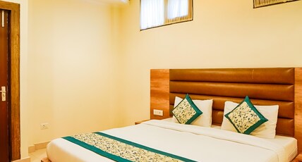 Mount Inn Dharamshala Room Type - Deluxe Room