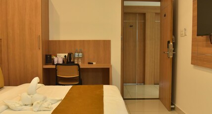 BIMBA HOTELS Room Type - Deluxe Double Room