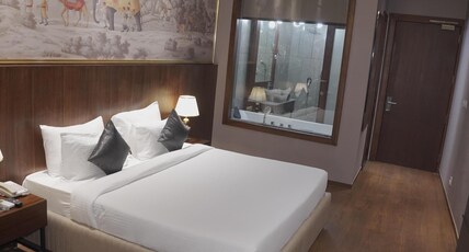 Hotel Pradoe - (Opp Mittal Mall) Room Type - Royal Pradoe Suite with City view and Jacuzzi Hotel Pradoe - (Opp Mittal Mall) Room Type - Royal Pradoe Suite with City view and Jacuzzi