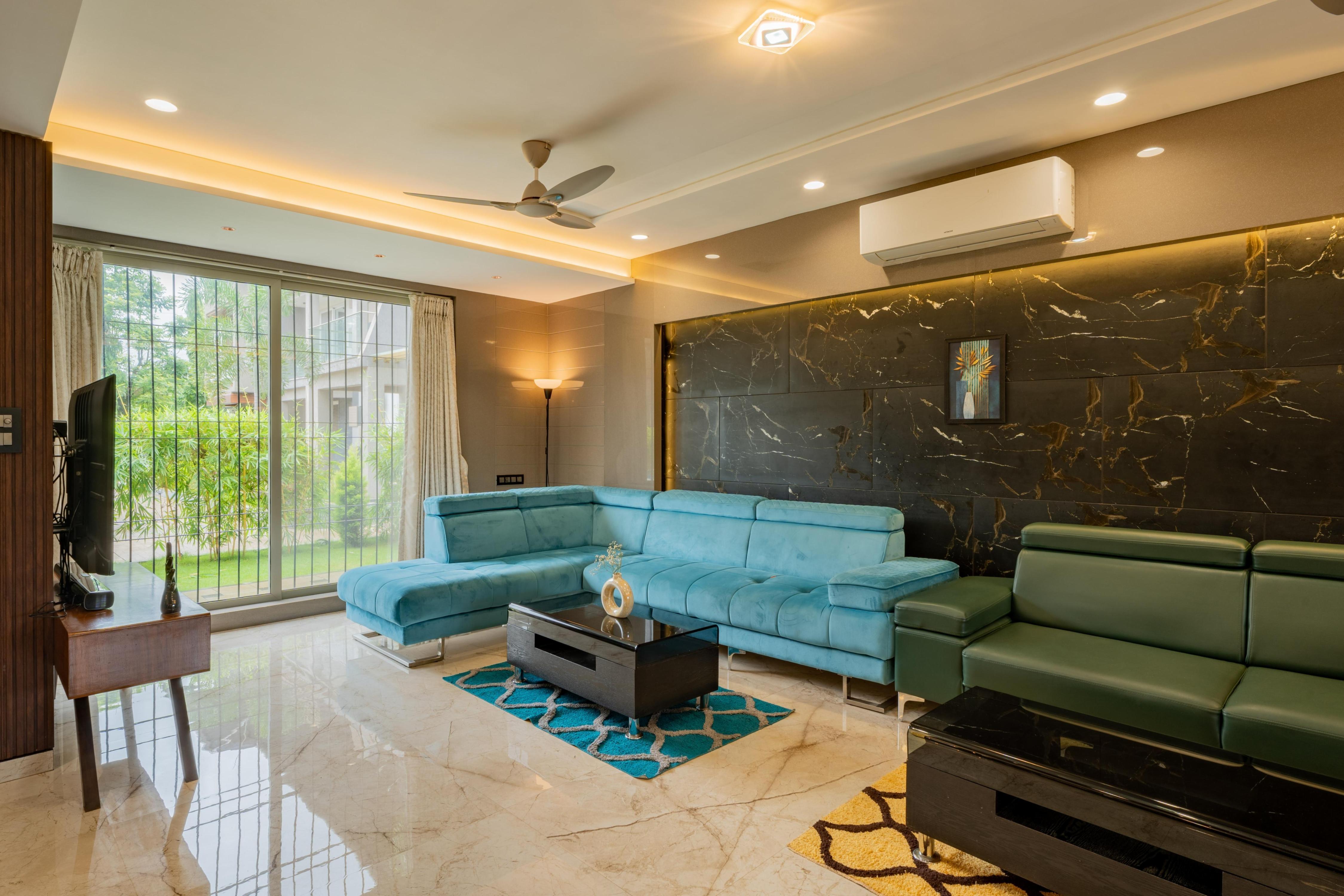 4 BHK Villa with Pure Veg Food and Pool - Tap to explore photos