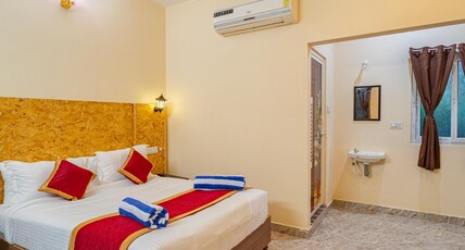 Hotel De Jardin Pondicherry Room Type - Deluxe Room - Complimentary swimming pool access Hotel De Jardin Pondicherry Room Type - Deluxe Room - Complimentary swimming pool access