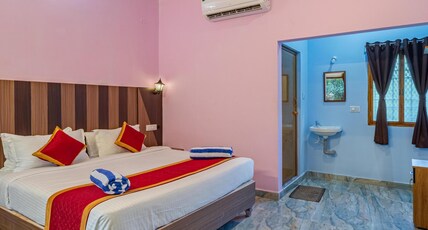 Hotel De Jardin Pondicherry Room Type - Standard Room - Complimentary swimming pool access Hotel De Jardin Pondicherry Room Type - Standard Room - Complimentary swimming pool access