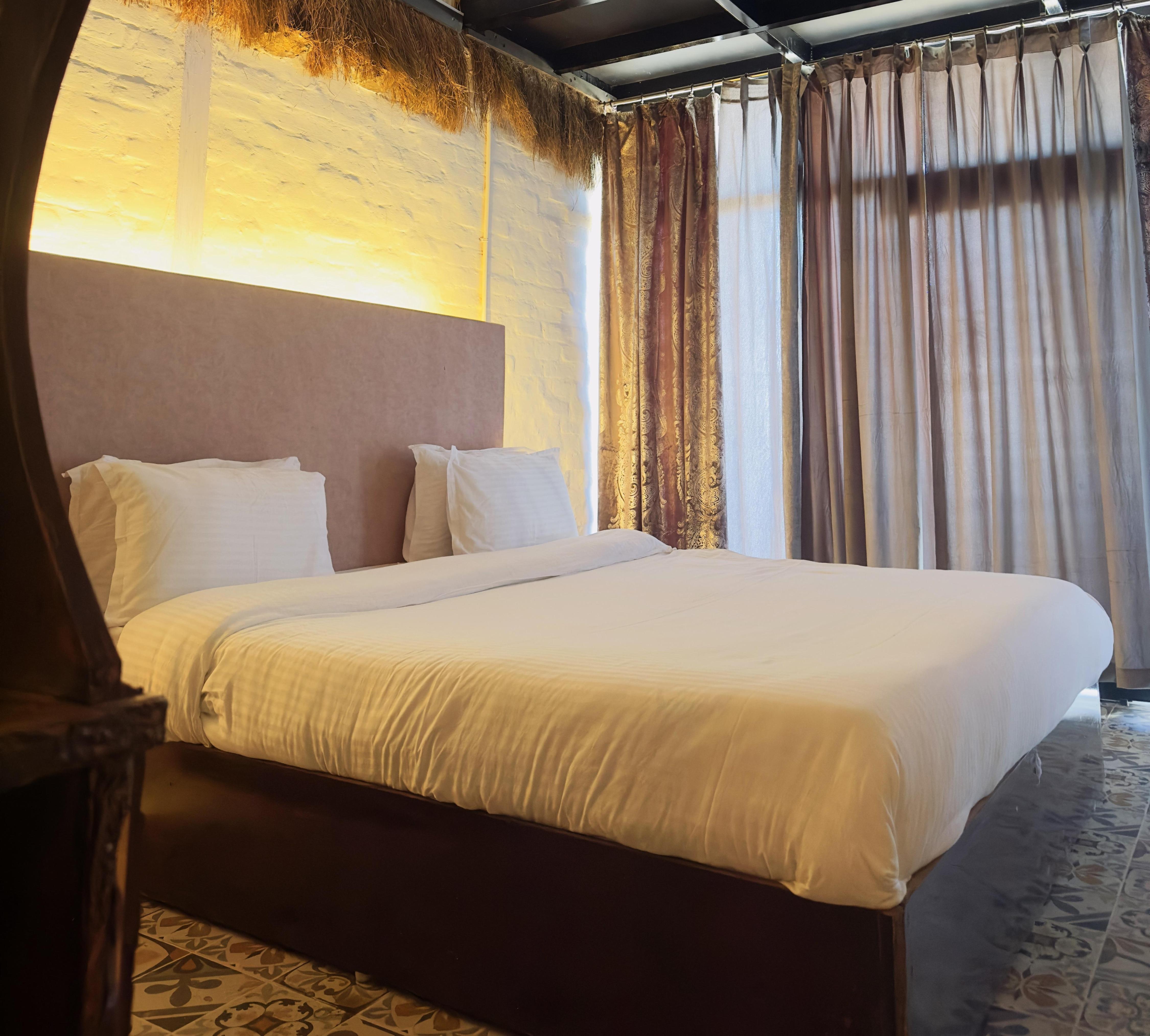 9 Bows - Landour Room Type - Number - Ank Room