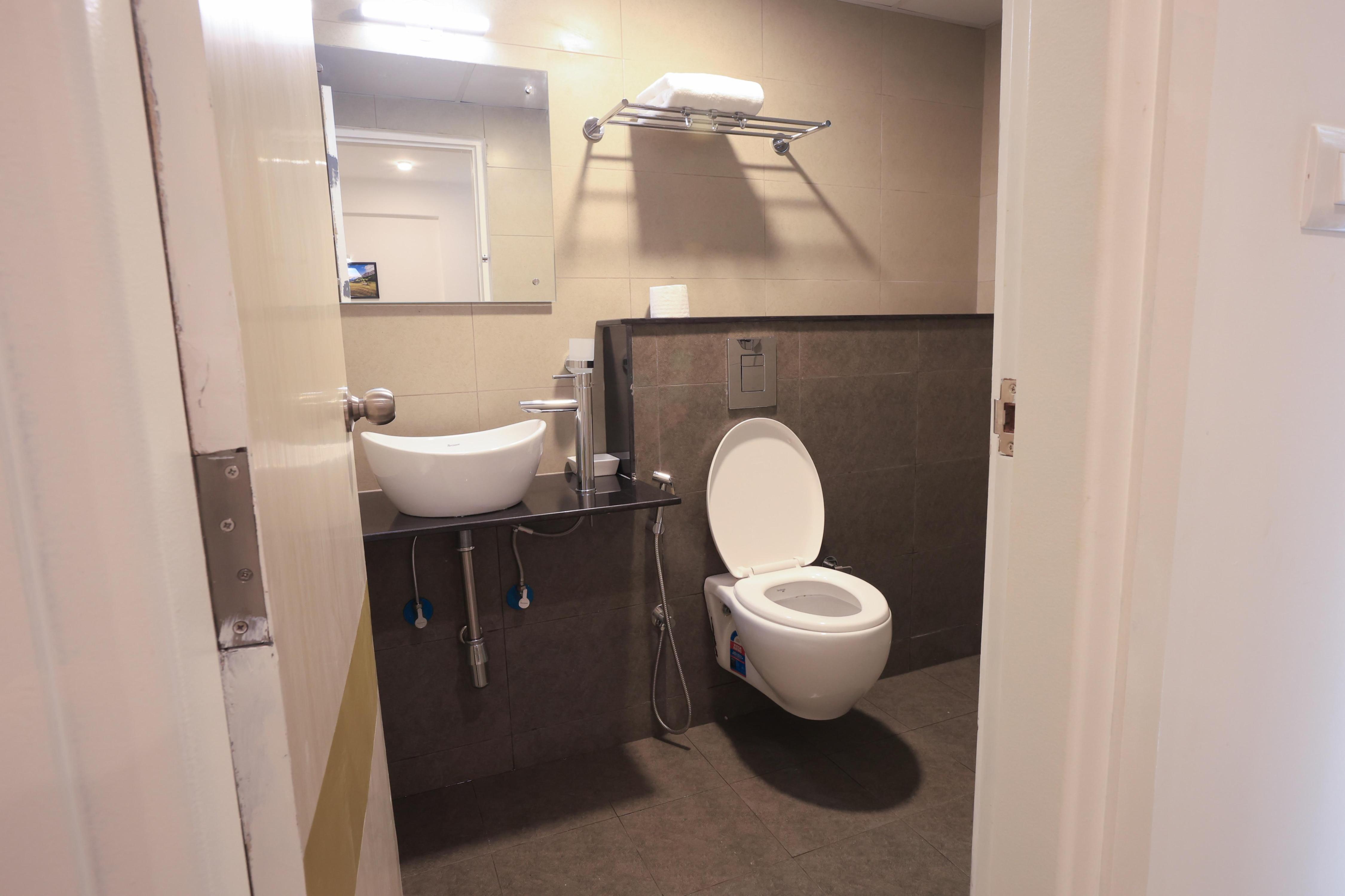 Classic Inn - A Boutique Hotel - Tap to explore photos