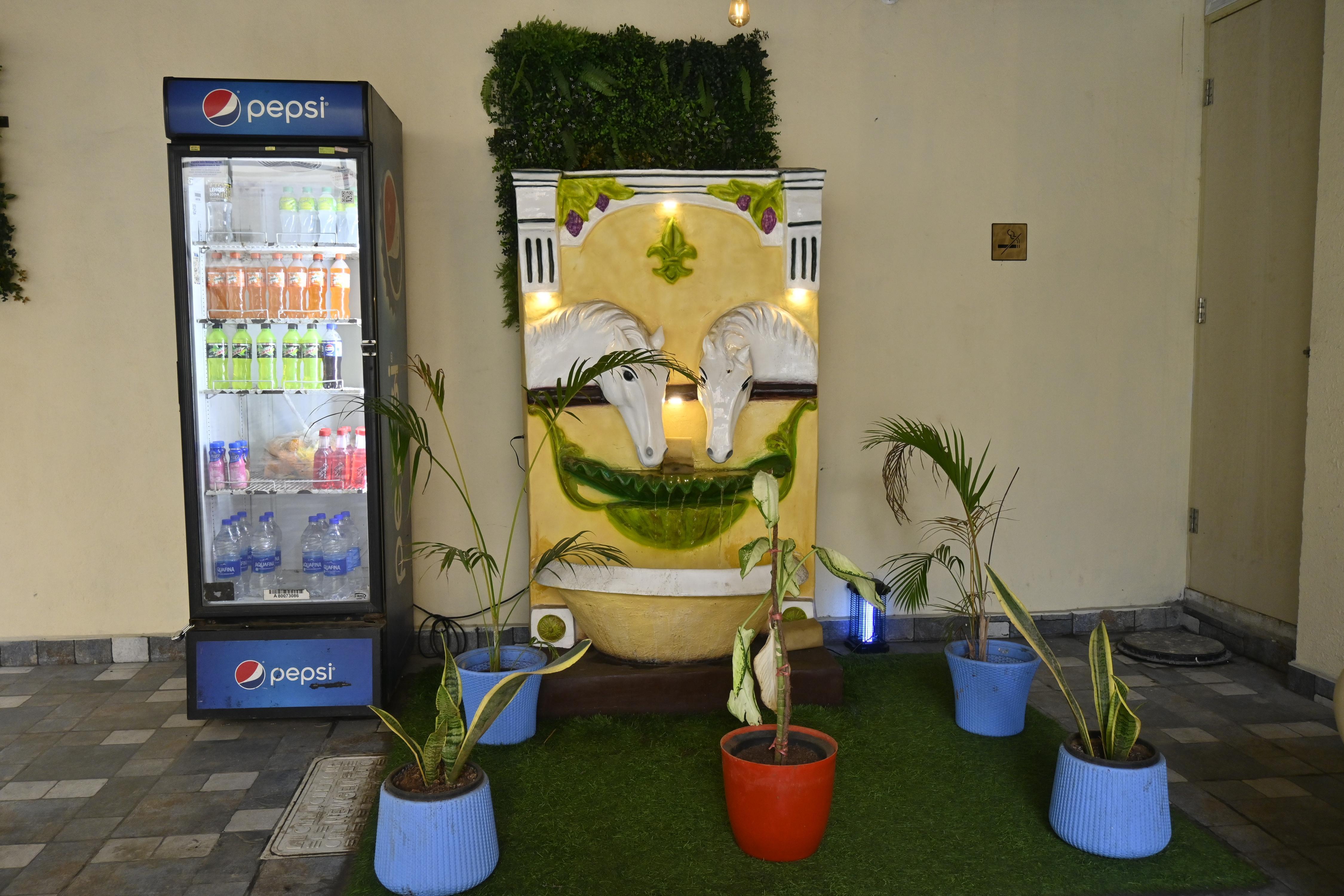 SUTHANTHIRA STAY INN - Tap to explore photos