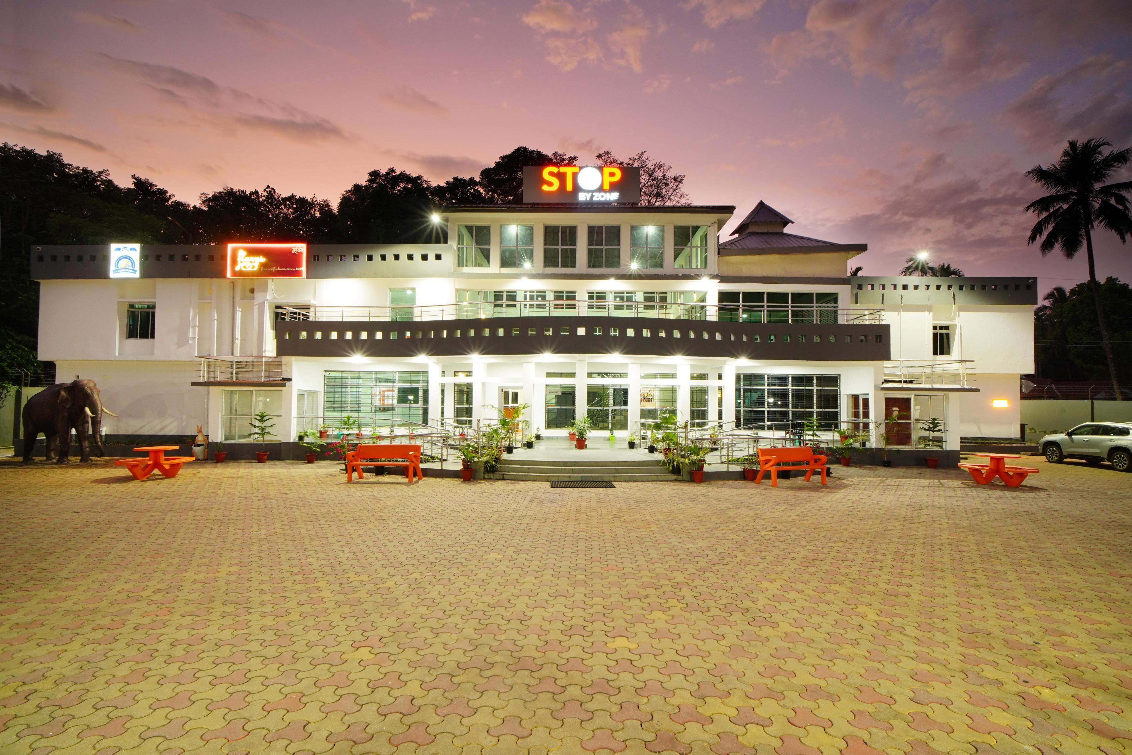 Stop by Zone, Gorumara National Park Room Type - Standard Room