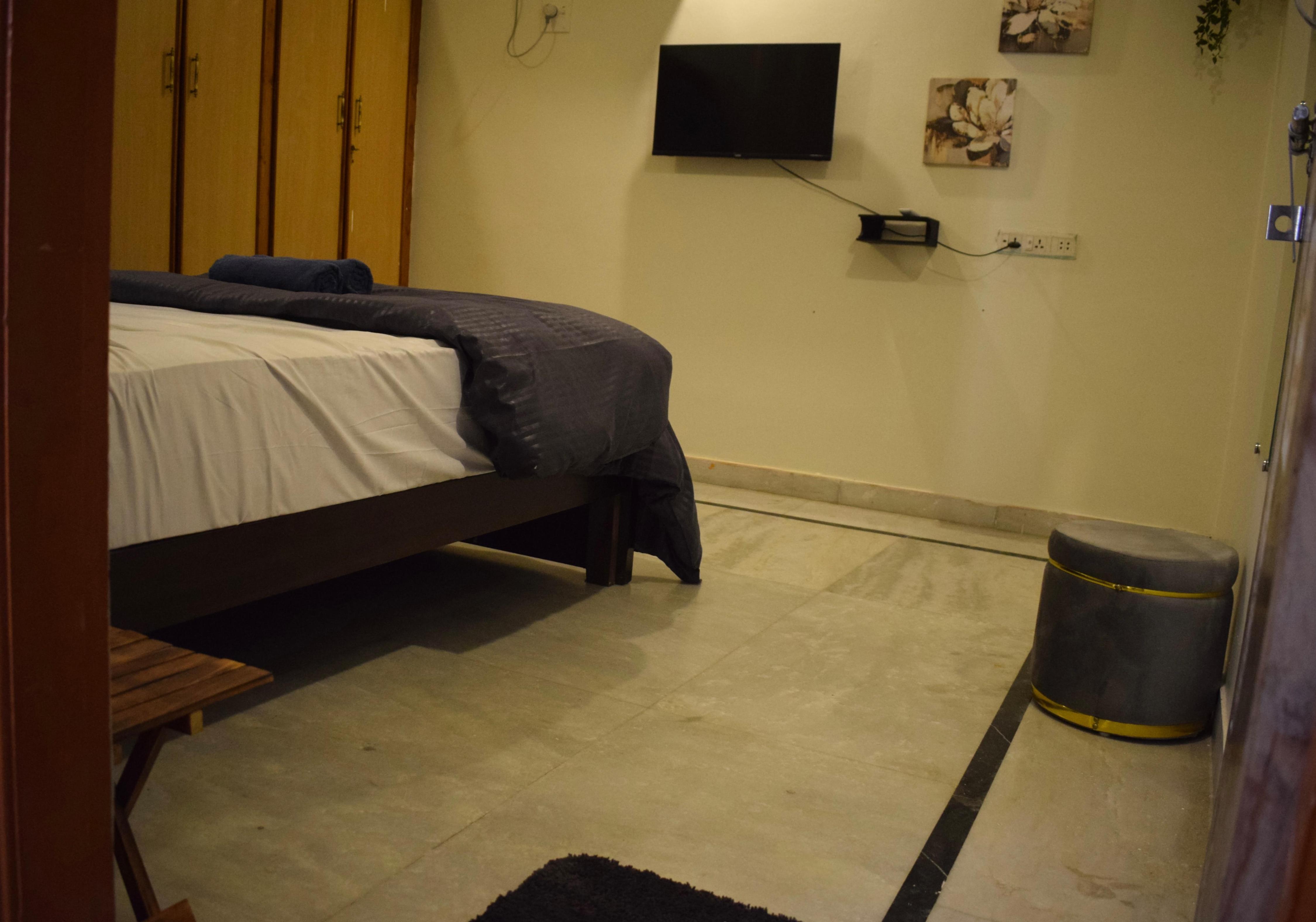 Krish Homestay 2 - Tap to explore photos
