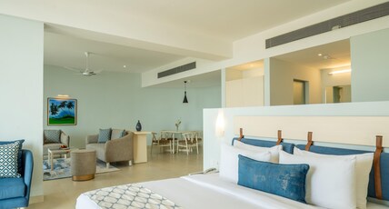 Araqila Beach Resort Room Type - Sea View King Suites