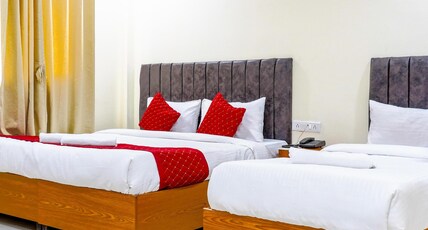 Hotel Kashi Grand Inn Room Type - Triple Room