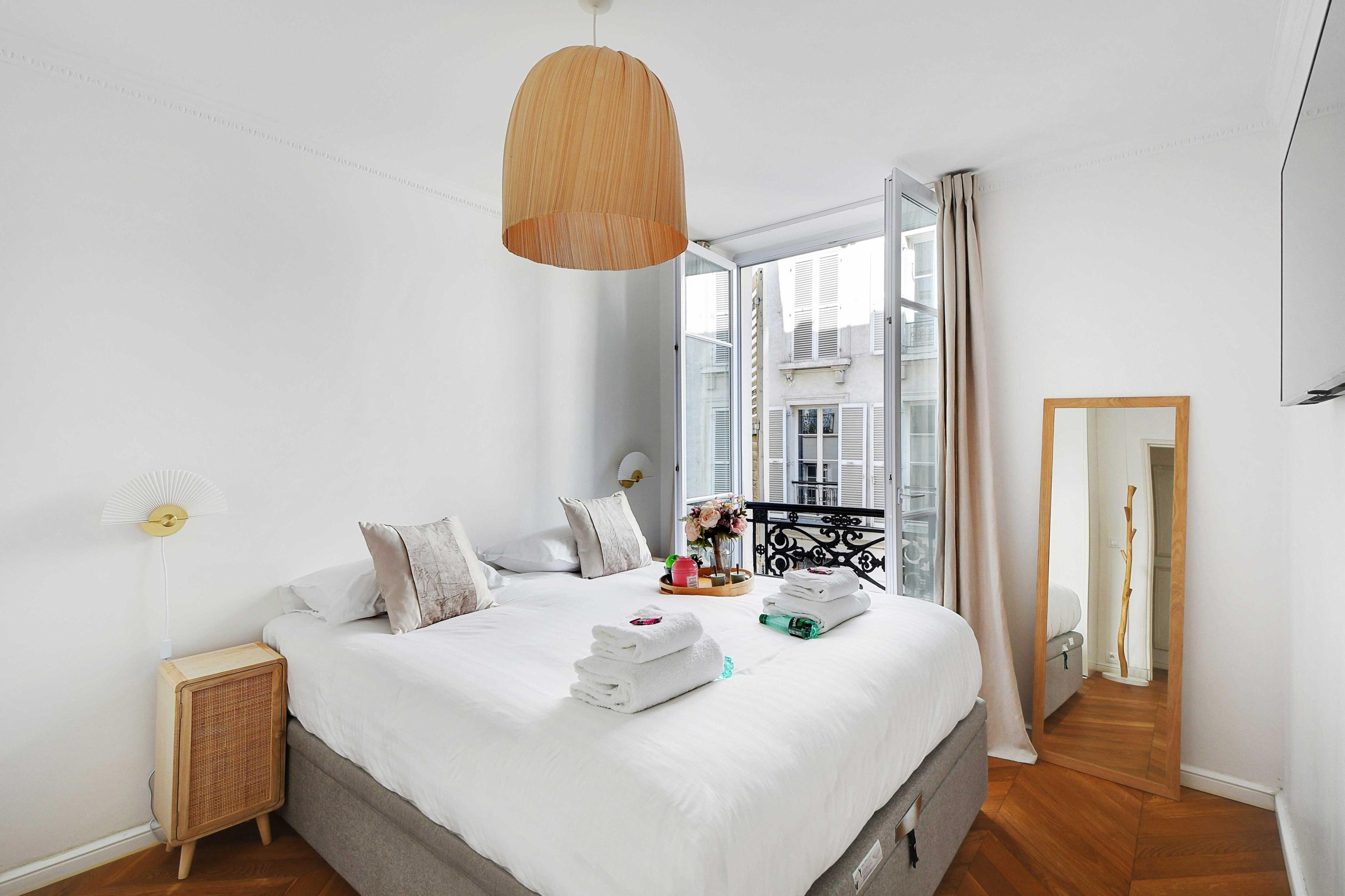 Trendy apartment - 2BR-4P - Saintonge-Le Marais - Tap to explore photos