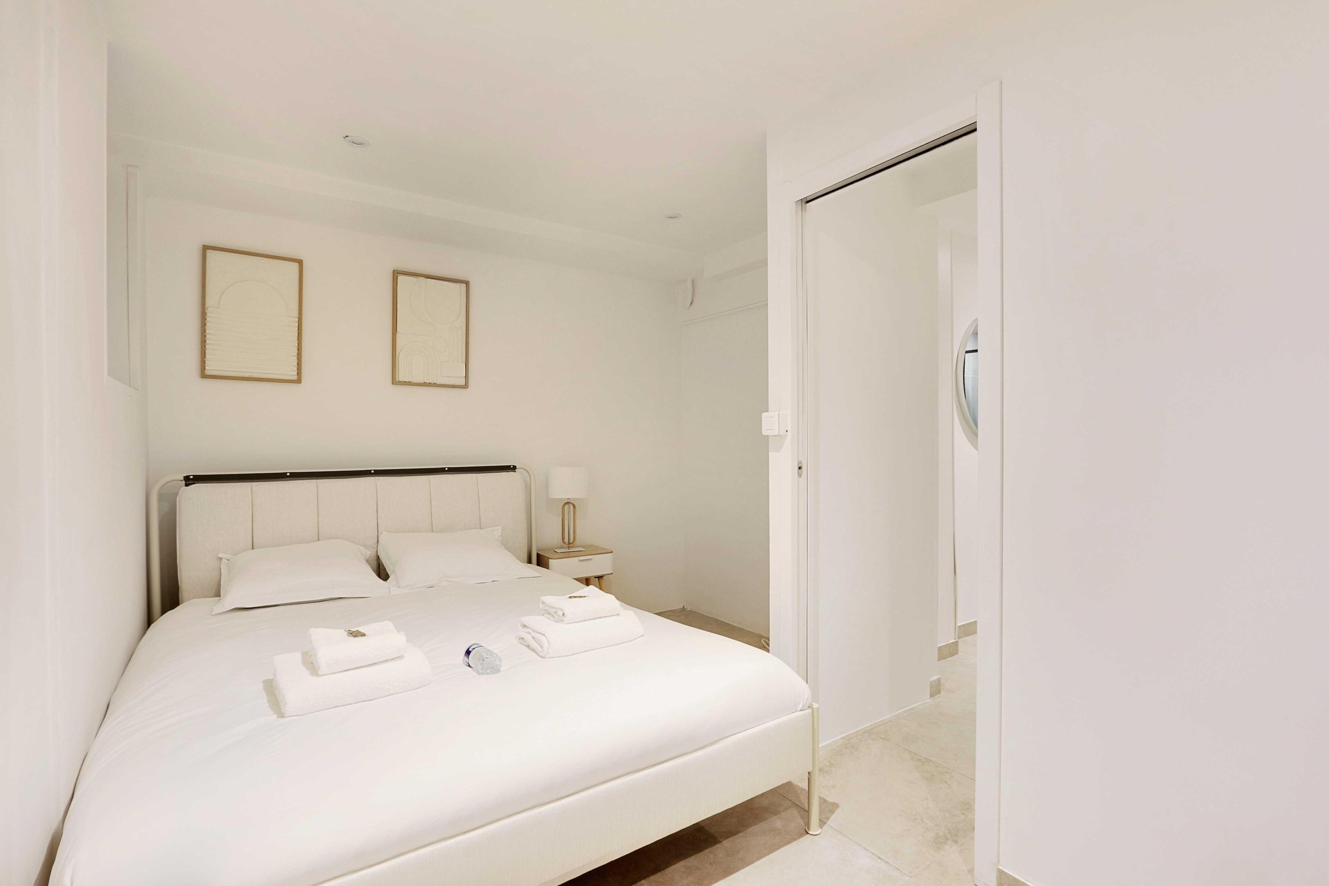 Cosy apartment - 1BR/6P - Batignolles - Tap to explore photos