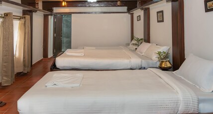 Hanchinamane Heritage Room Type - Sadhana The Quad Bed Heritage Room