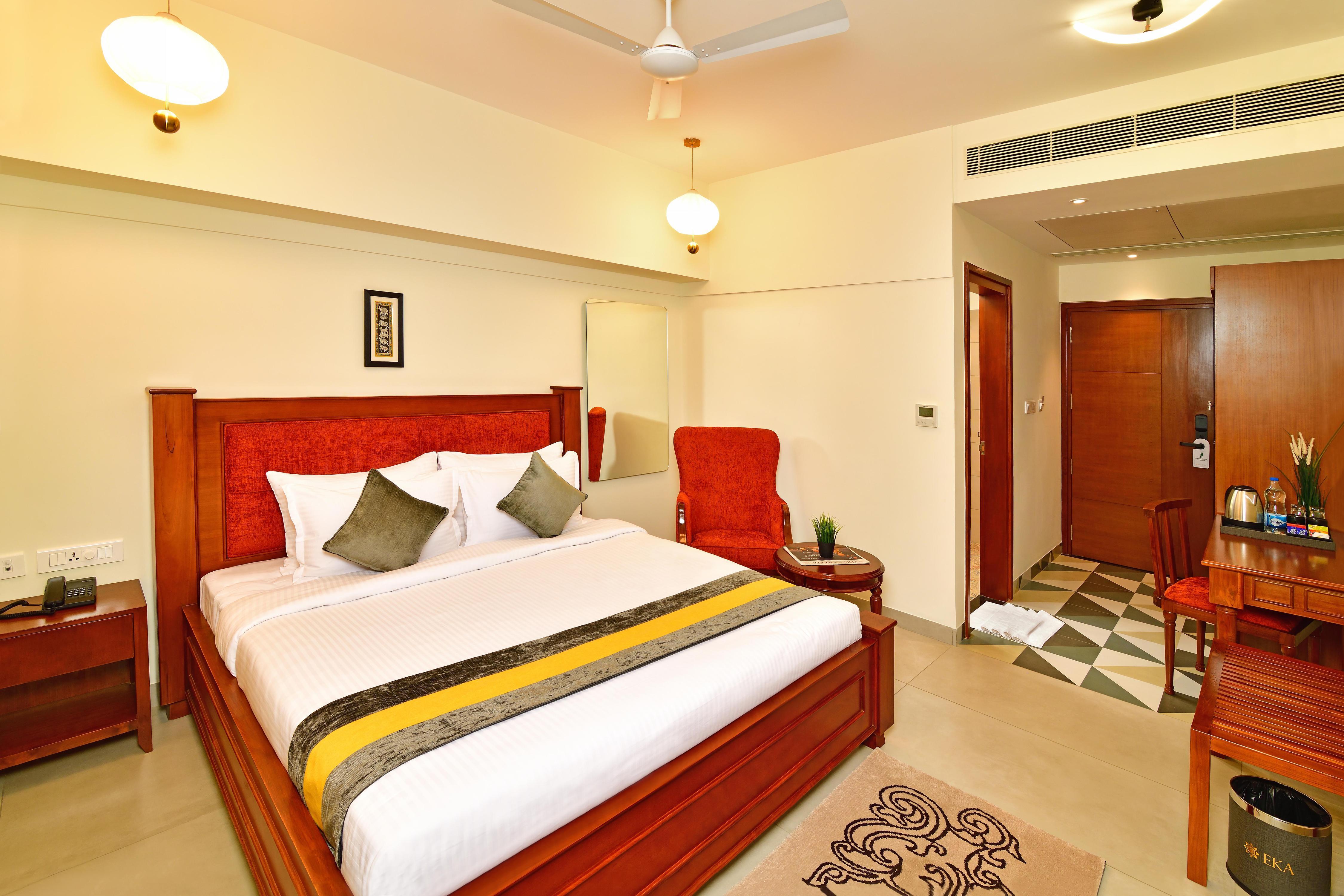 EKA LYF - Tap to explore photos