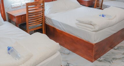 GH GRAND PARK Room Type - A C Deluxe Double Plus Twin Single Bed GH GRAND PARK Room Type - A C Deluxe Double Plus Twin Single Bed
