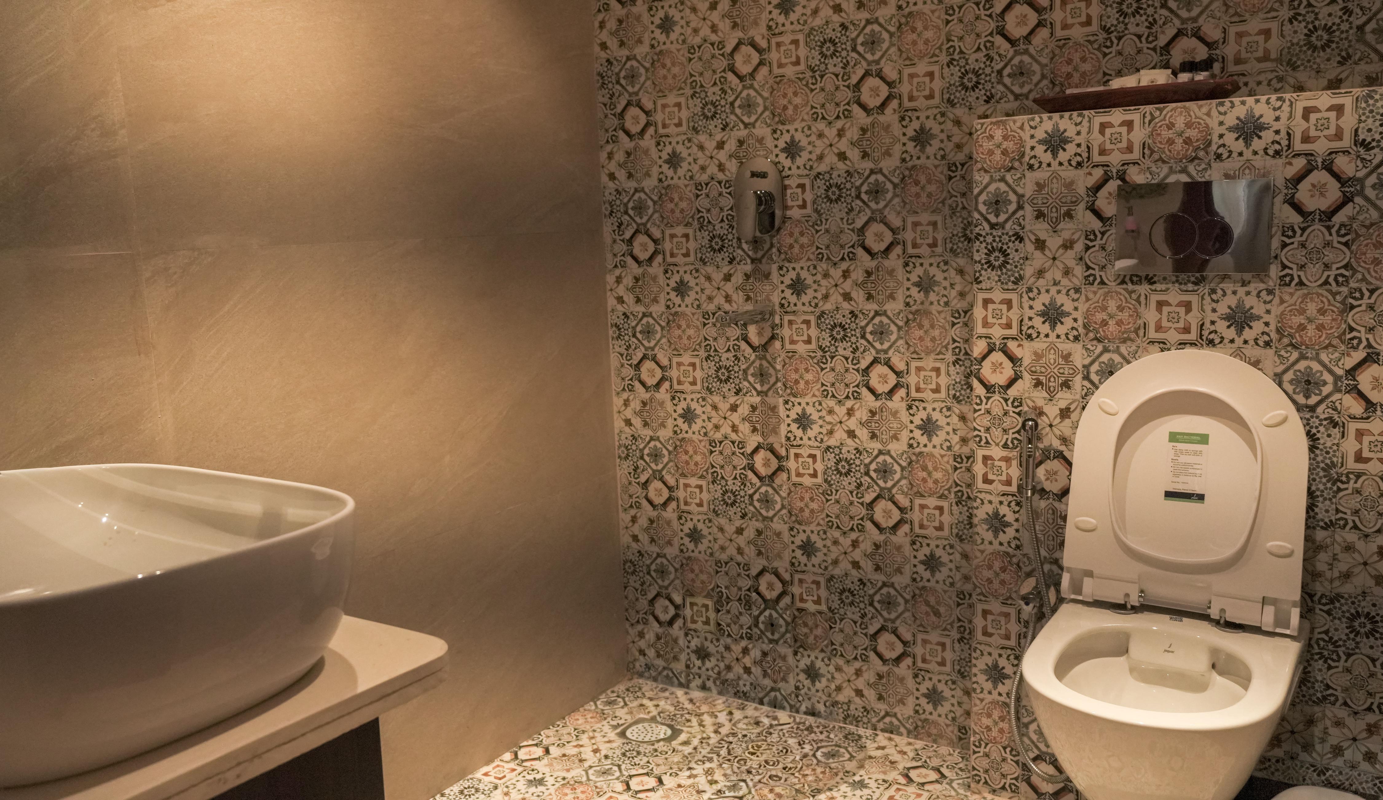 Serenity Hotel Rishikesh - Tap to explore photos