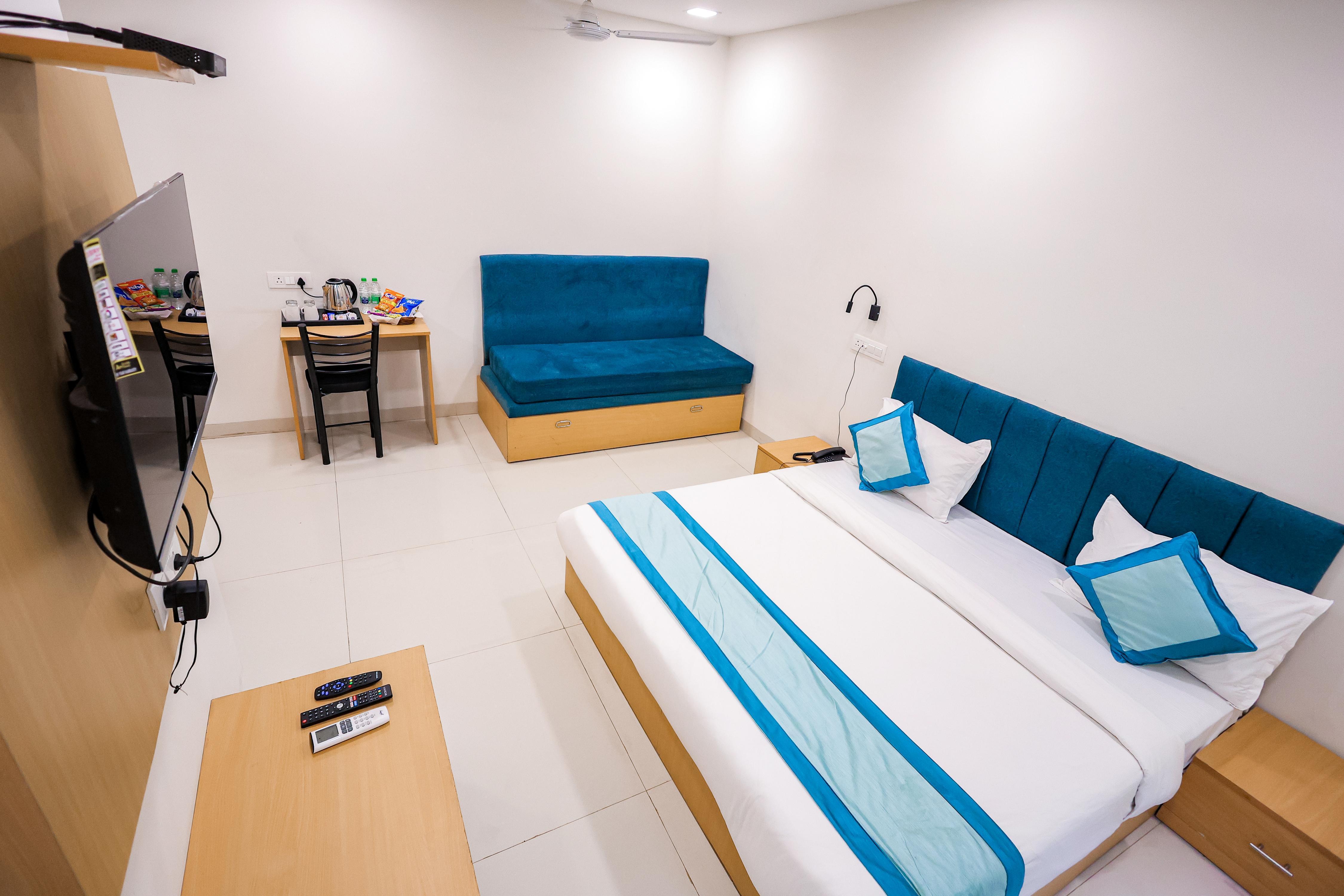 Hotel Konark Nest Room Type - Premium Room with Sofa