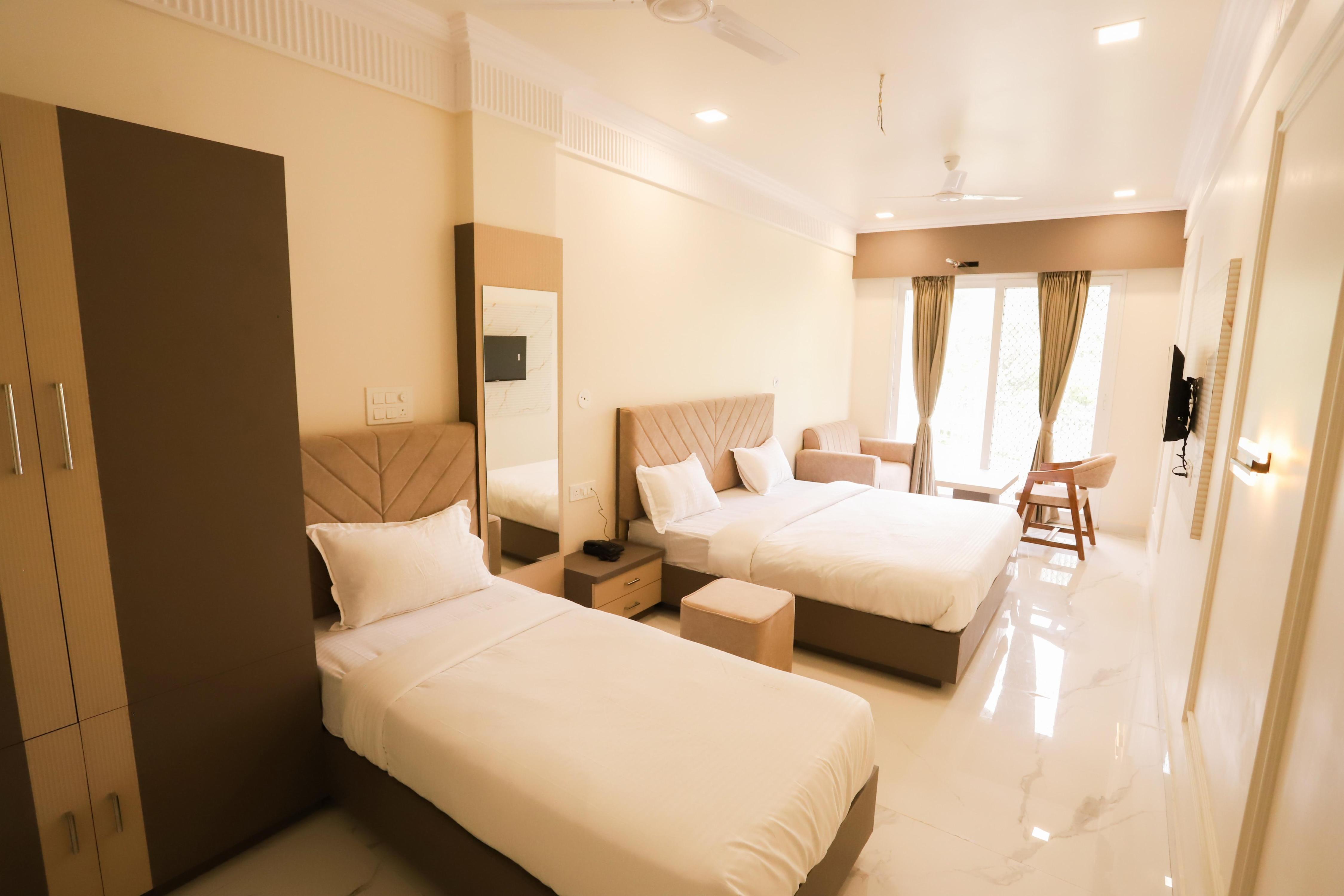 Hotel Indra Palace Room Type - Triple Bed Room