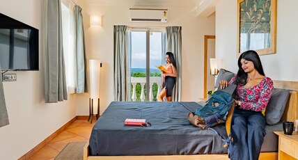The Hosteller Goa, Old Goa Room Type - Premium Double Room with Balcony