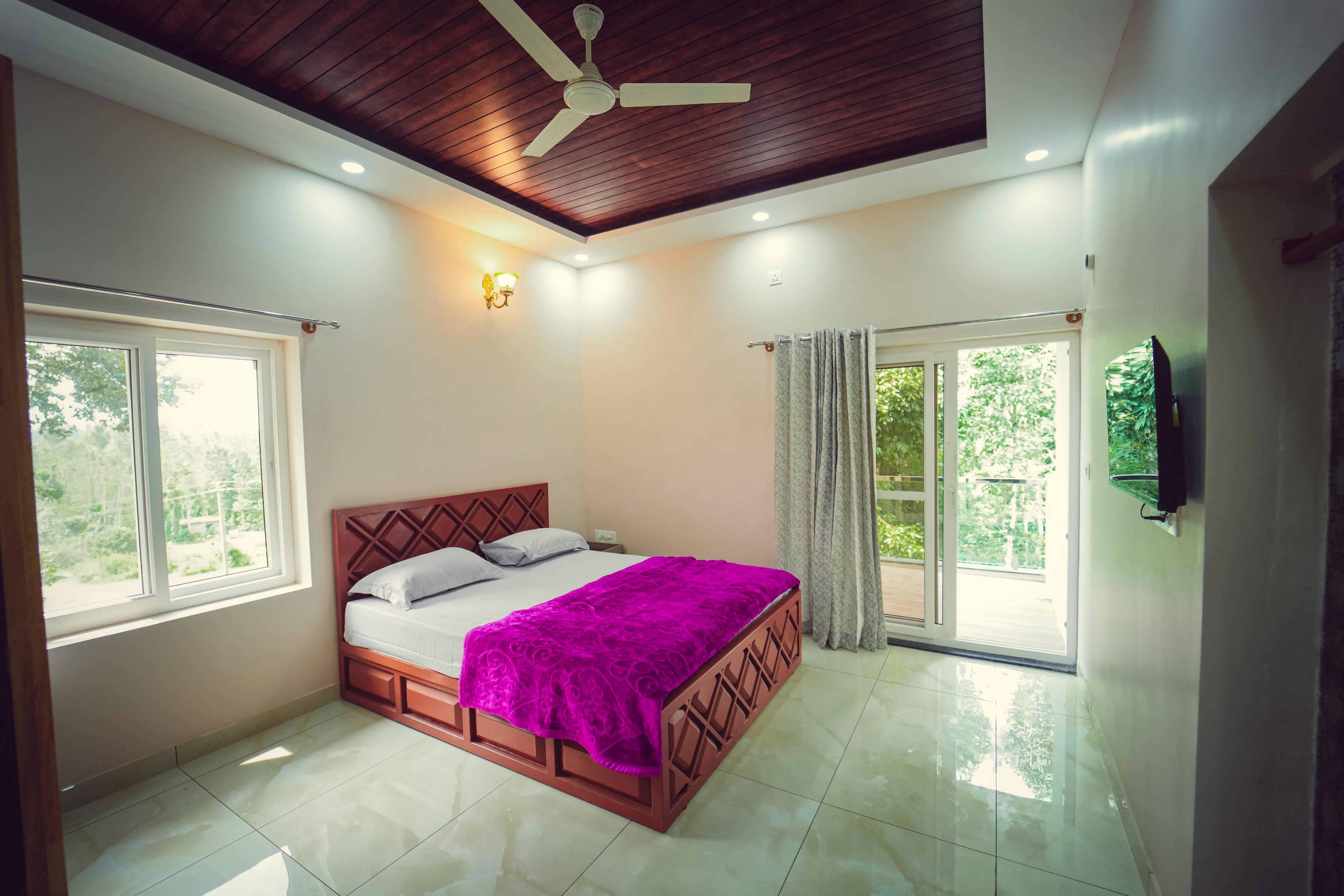Adithya Residence Homestay - Tap to explore photos