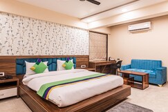 Lemonwood Suites (Near Airport)