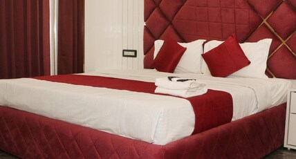Hotel Osho Room Type - Executive Room