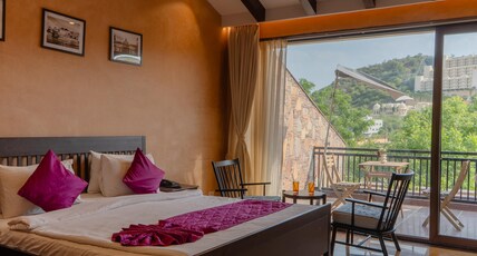 Umber Tree - A Nature Side Heaven Resort Room Type - Premium cottage with Balcony