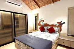 La GoYa at Anjuna Beachside, Goa