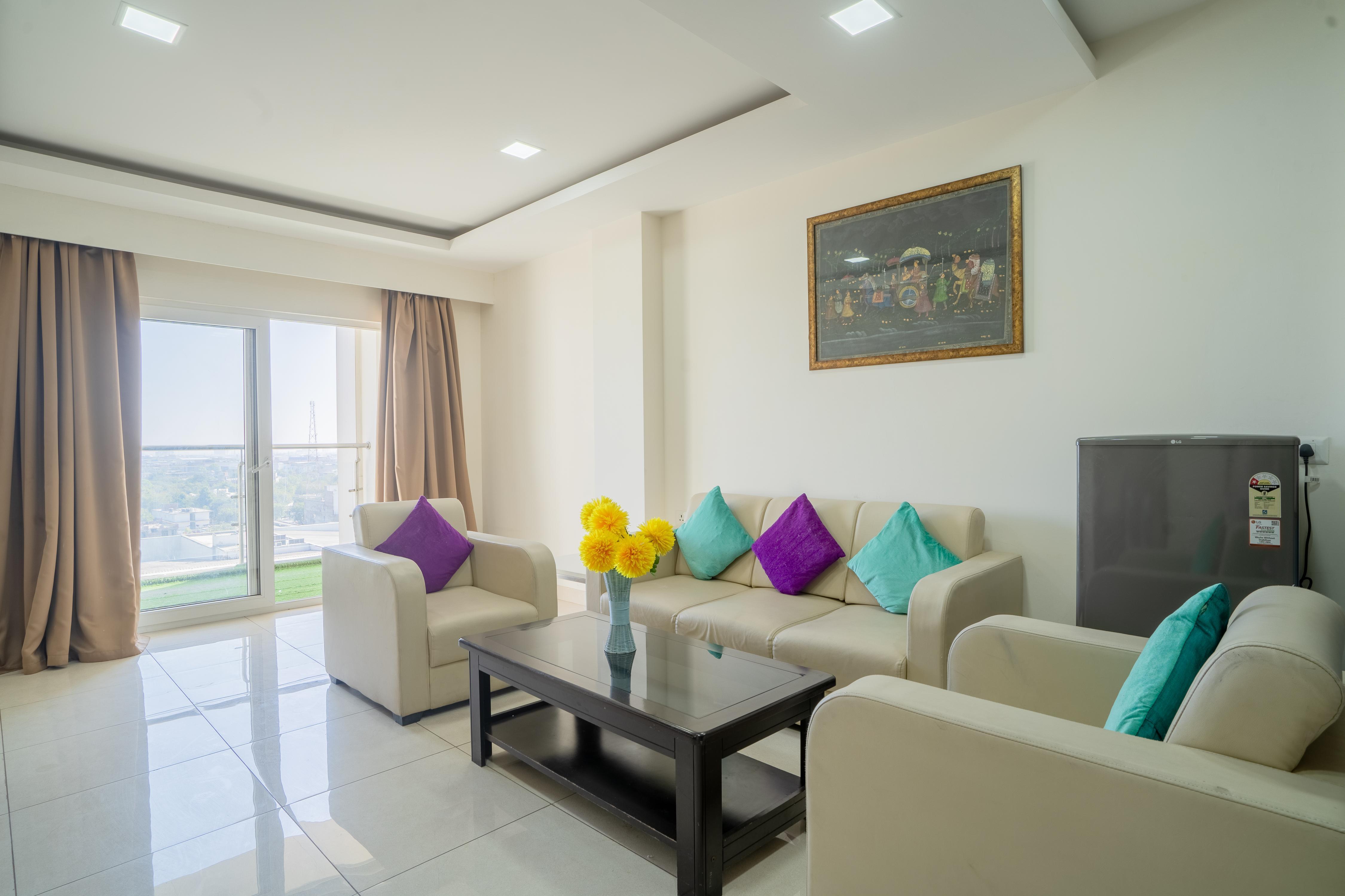 Veeva Hotels-Tonk Road Sitapura - Tap to explore photos