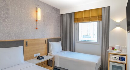 Holiday inn Express Kolkata New Town Room Type - 2 Single Standard