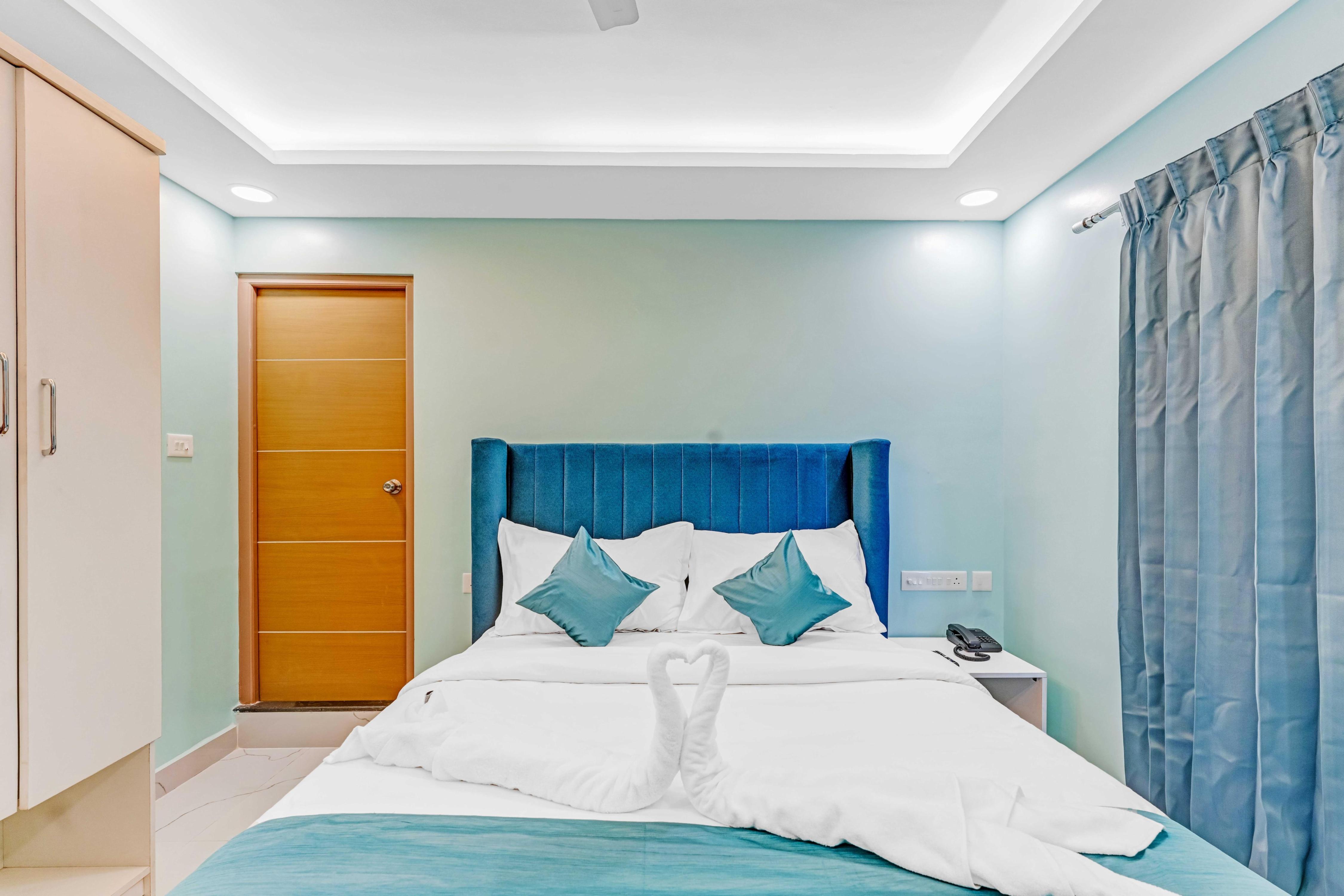 Rohaan Hotels Medavakkam by UPAR - Tap to explore photos