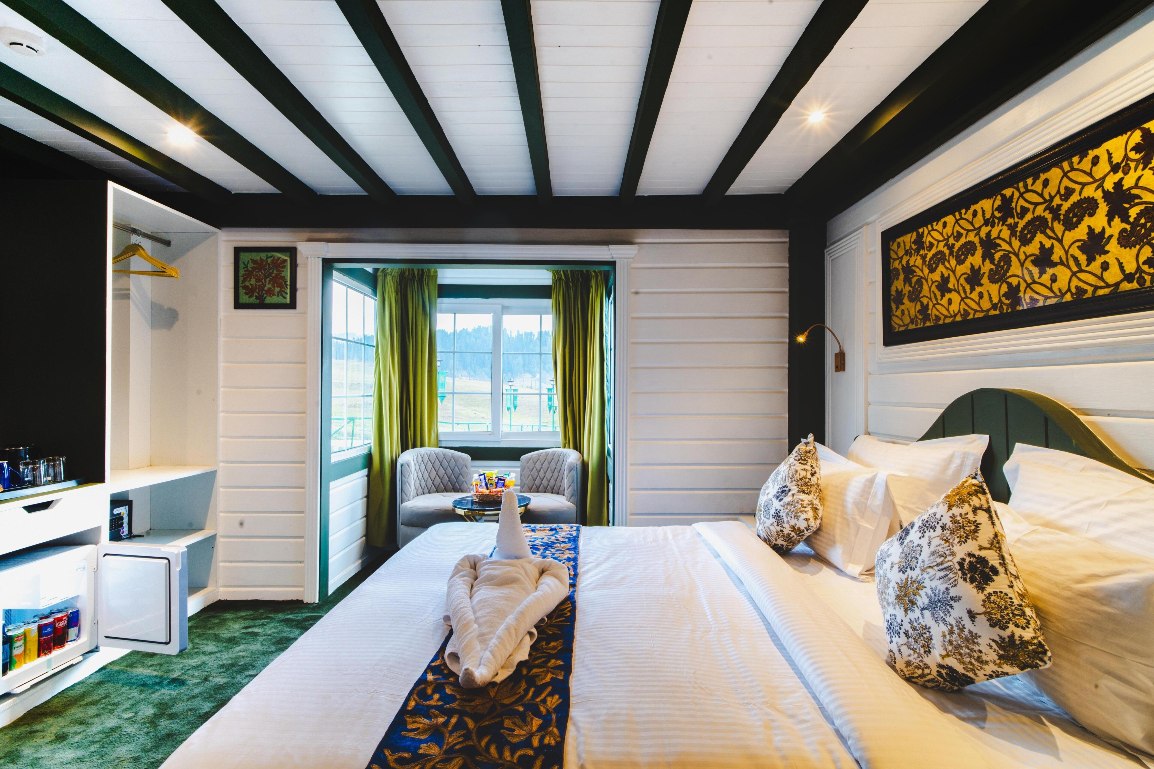 Green Rooms Resort Gulmarg Room Type - Premium Room Special