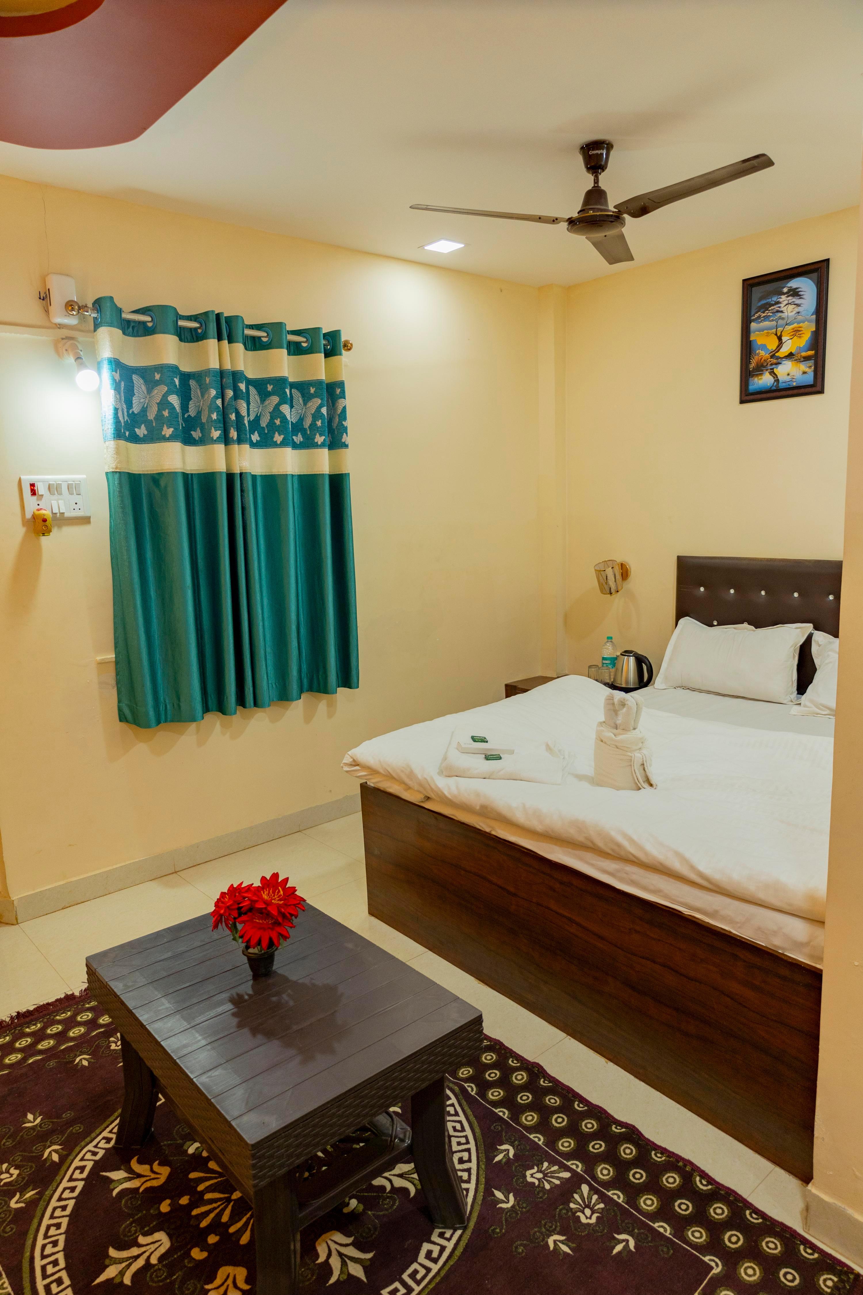 X Western Hills Panchgani - Tap to explore photos