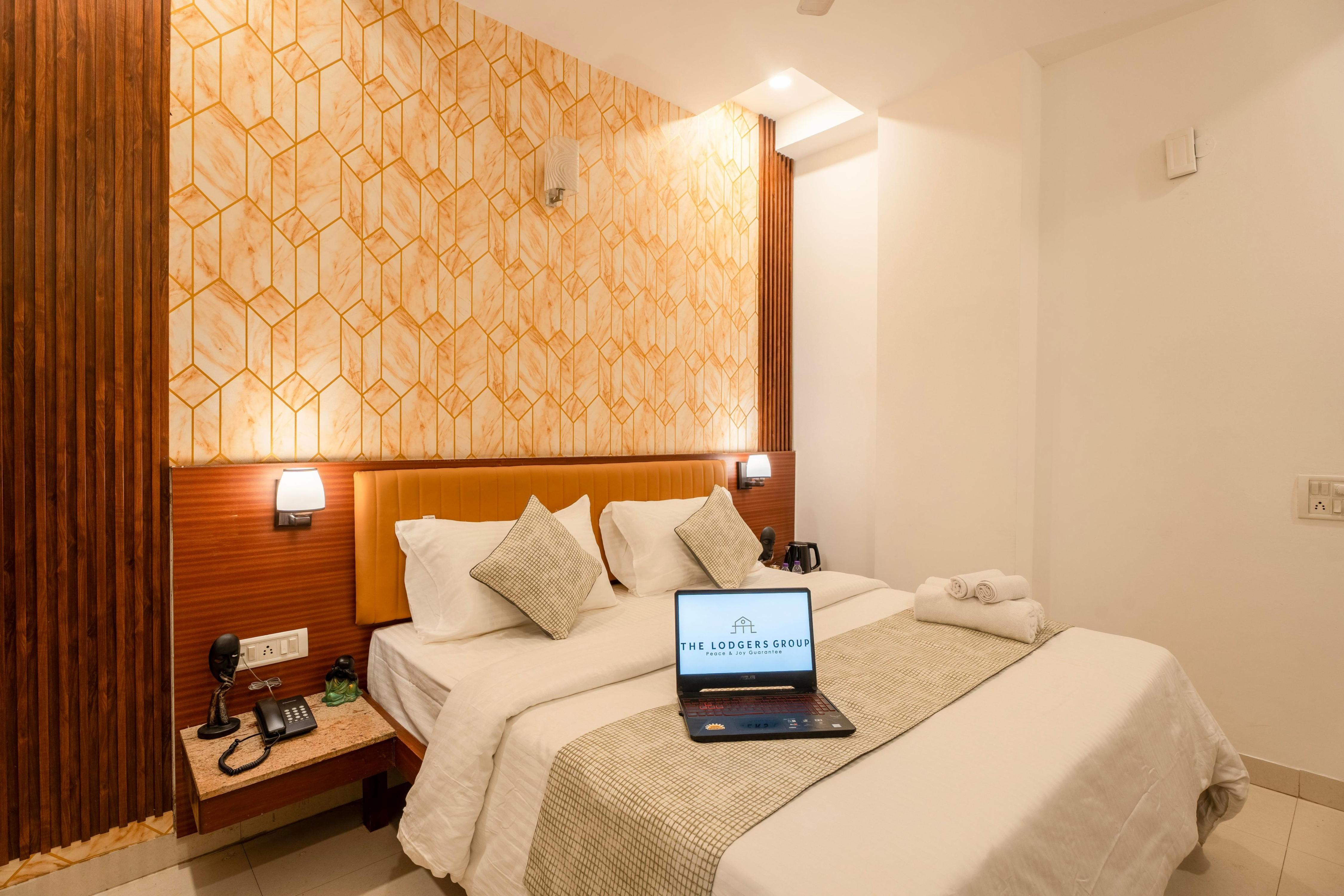 The Lodgers Hotel and Banquet