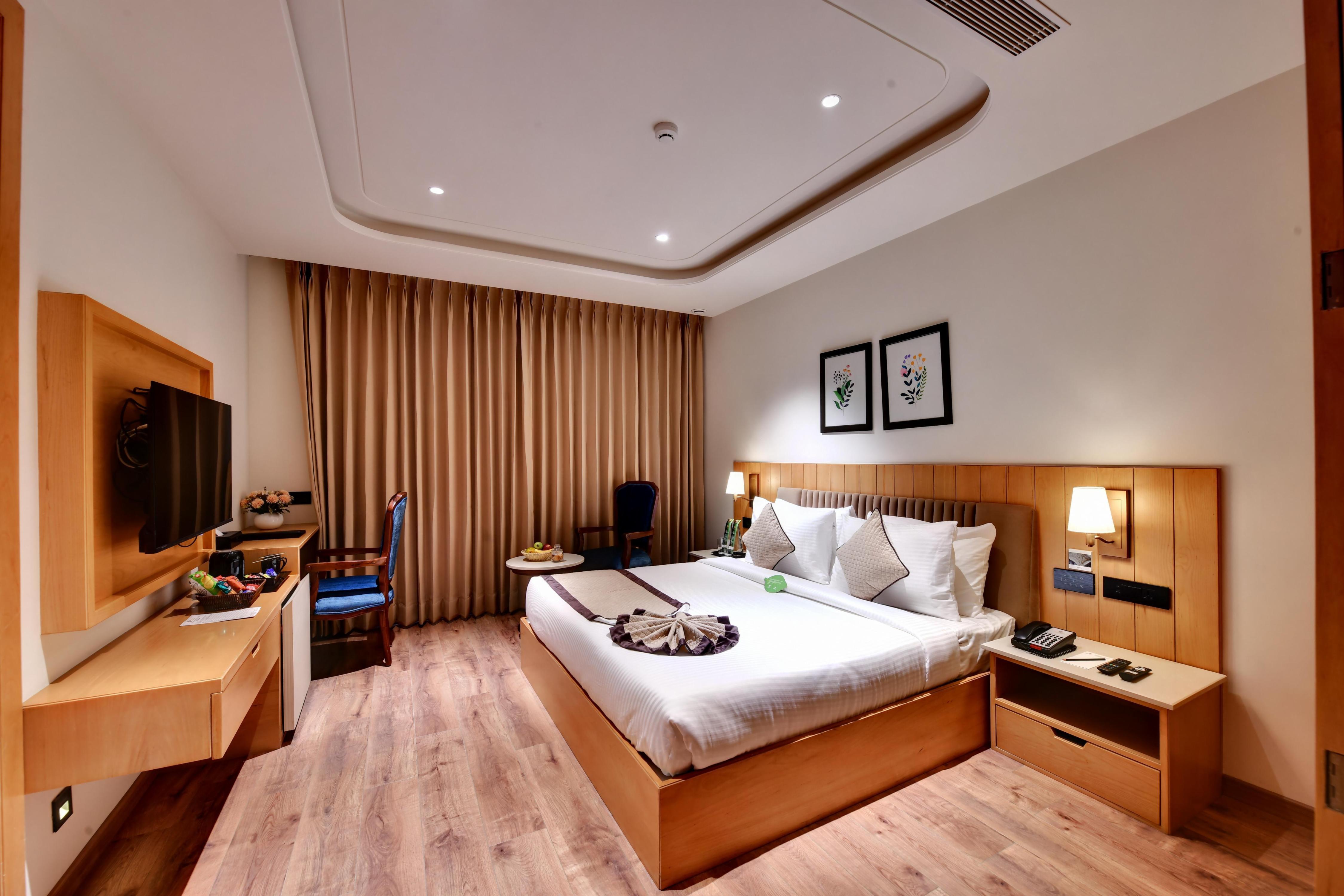 Click Collection Amristar|Ranjit Avenue Room Type - Executive Room