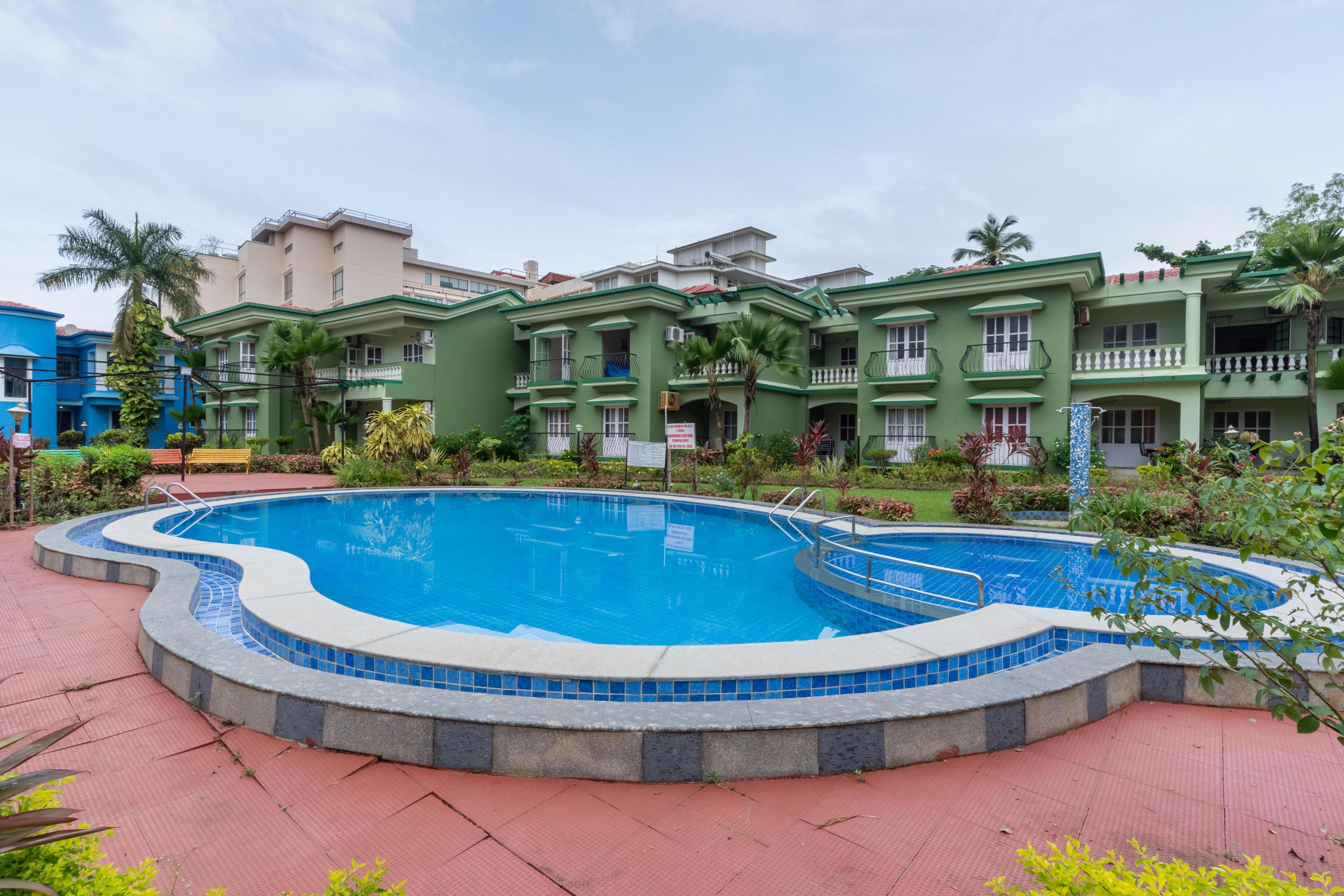 Coastal Oasis - Tap to explore photos