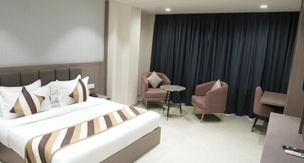 Shree Ji Inn A City Centre Hotel Room Type - CLASSIC ROOM