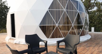 RED RABBIT RESORT Room Type - King Suite Dome with OpenAir Cold Bathtub RED RABBIT RESORT Room Type - King Suite Dome with OpenAir Cold Bathtub