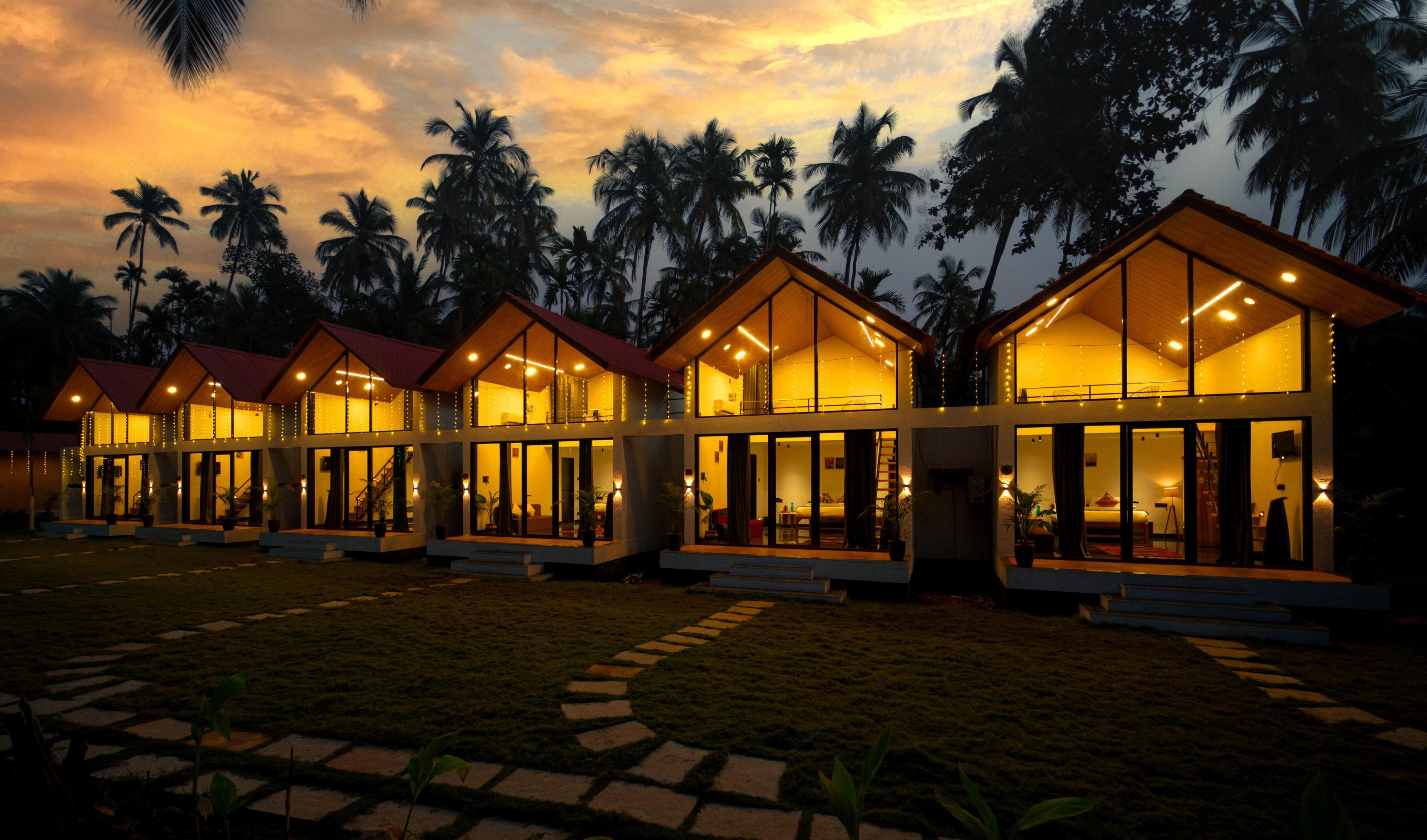 The Enchanted Nest, Luxurious Cottages Near Akshi Beach