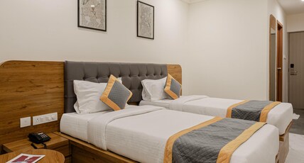 Lemonridge Hotels IDPL Balanagar Room Type - Cozy Twin
