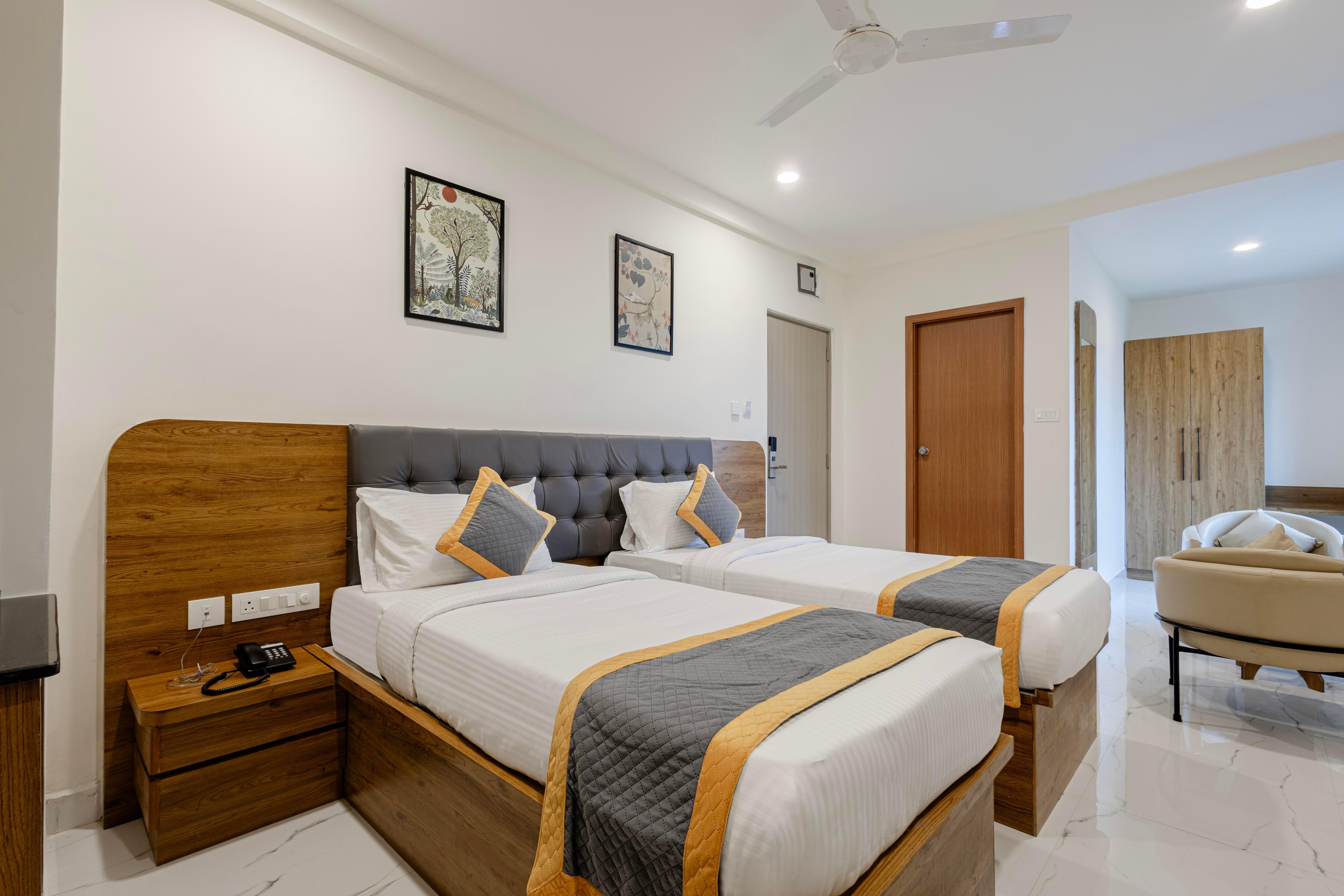 Lemonridge Hotels IDPL Balanagar Room Type - Comfort Twin Room