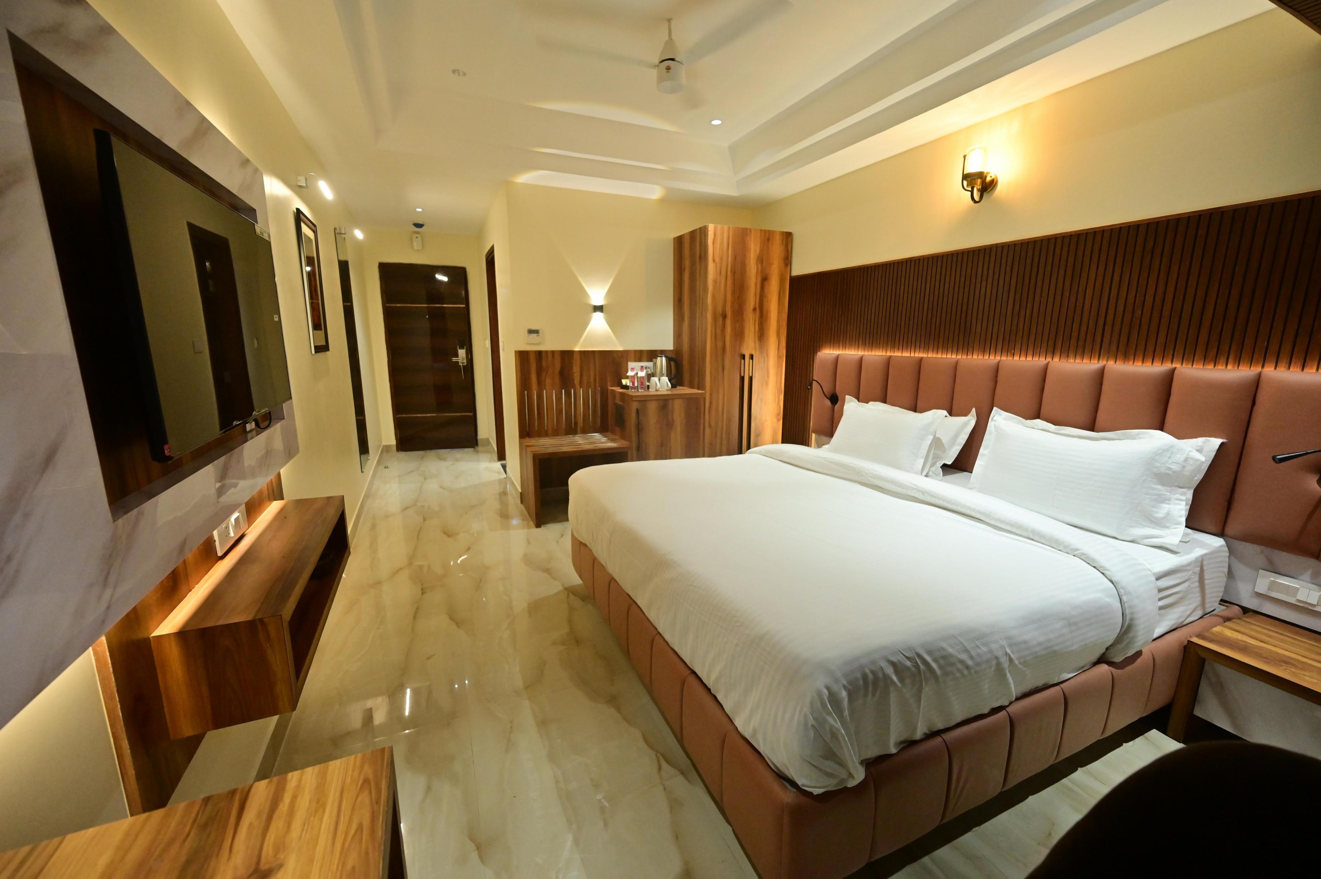 Hotel Vishwam Residency Room Type - Premium Room