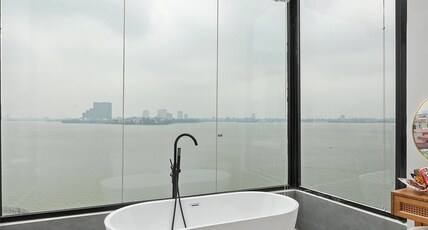Lakeview Residence Hotel Room Type - Premium Suite Lake View