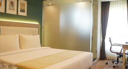 Sarovar Portico New Town Kolkata Rajarhat Room Type - Standard Compact - 1 Double Bed