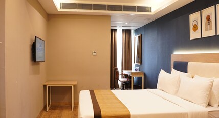 Sarovar Portico New Town Kolkata Rajarhat Room Type - Executive Room - 1 Queen Bed
